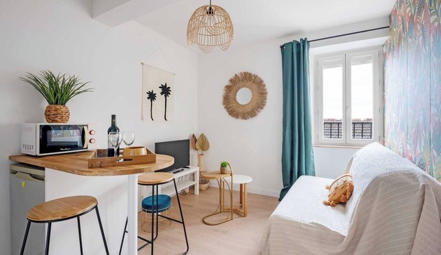 Le Tropical: renovated T2 Cosy and colorful atmosphere