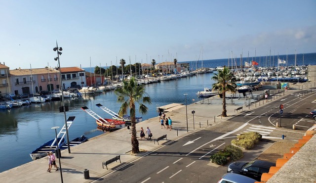 Le vent dans les voiles ,Rated 4 *