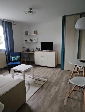 "Le Vigny", Appartement entier avec parking privé