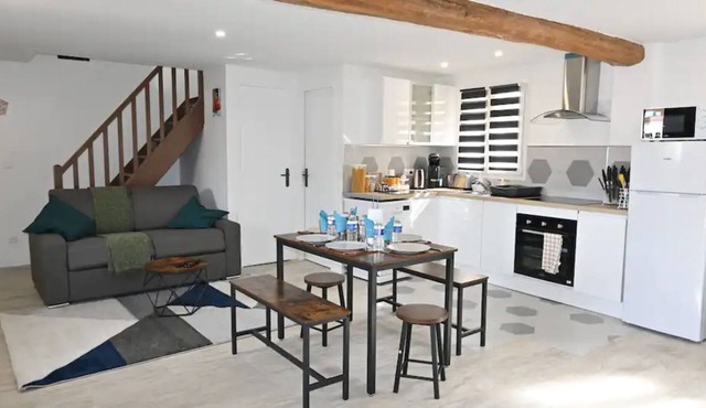 LE VOYAGE 10mn Aeroport Roissy CDG-Appartement duplex jusqu'à 6 voyageurs