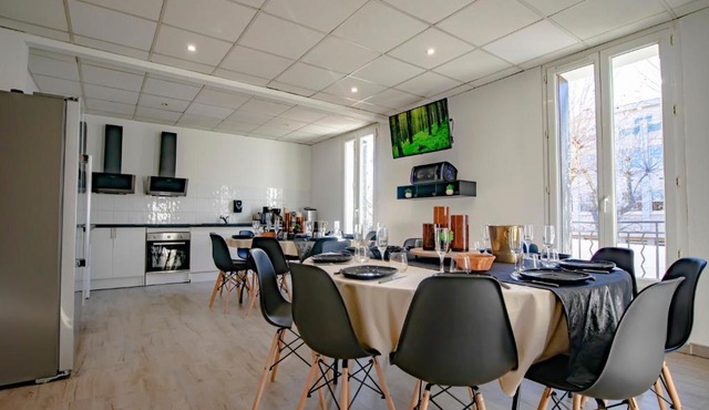 Le Work&Play - Logement spécial séminaires, vacances, repas.