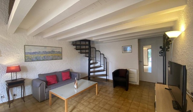 Le yucca - ALENYA - Gîte