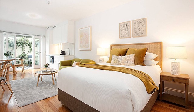 Leafy and Tranquil Inner West Studio Apartment