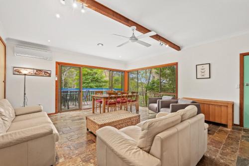 Leafy Family House Close to Beach and Surf Club