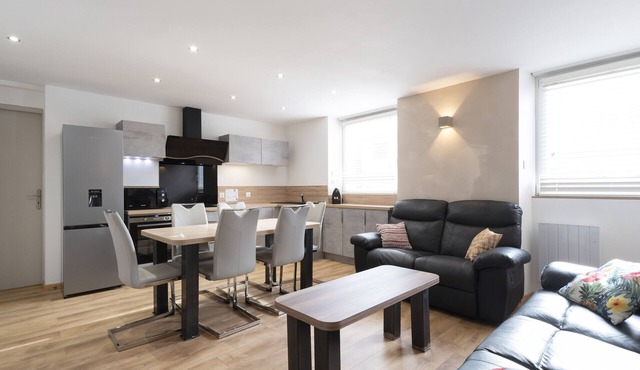 Léandro : Charming 2 bedroom flat in the centre of Vittel