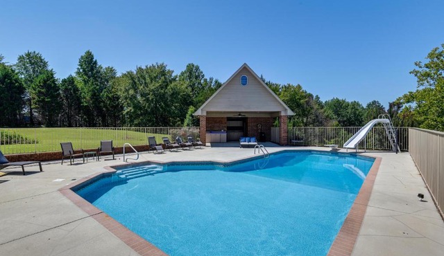 Lebanon Family Getaway with Pool, Bikes and Trails!