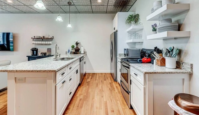 Lebanon Loft on the Downtown Square