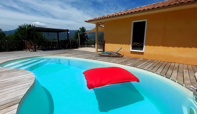 Lecci: House/Villa - LECCI