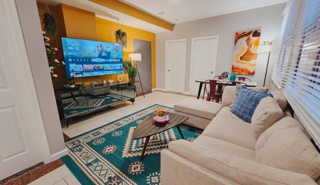 Ledge/2 King Beds/Elevator/2 Ensuite/W/D