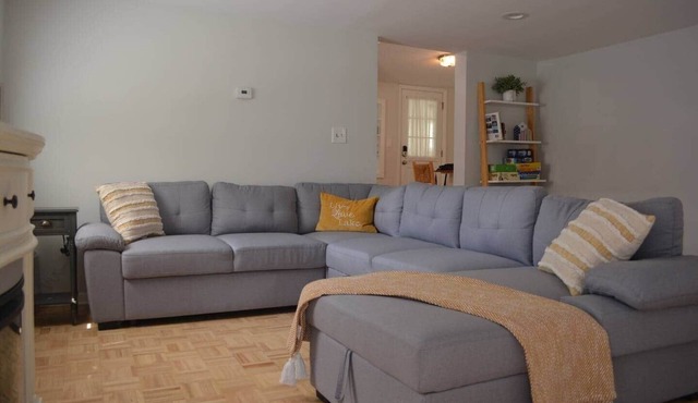 Lee's House - Lakeview House w/3 bdrm & 1 bth