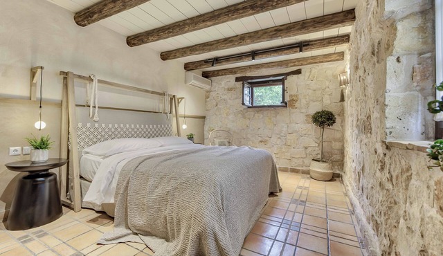 Leedas Grand Villa - private pool