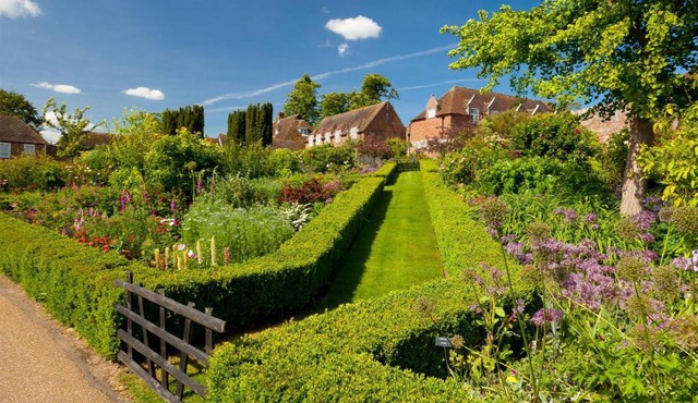 Leeds Castle Holiday Cottages