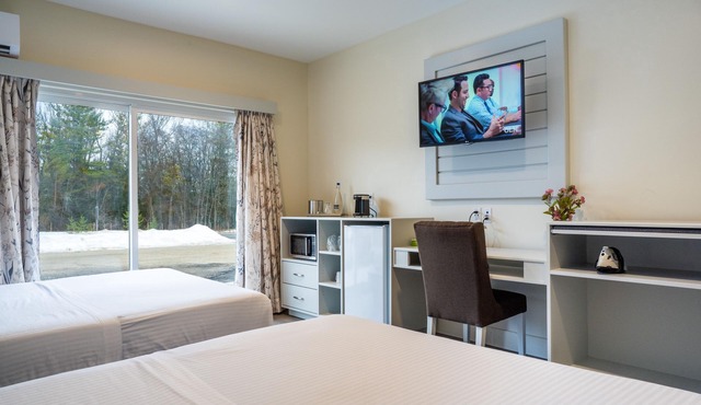 Leelas Villa Inn Flesherton