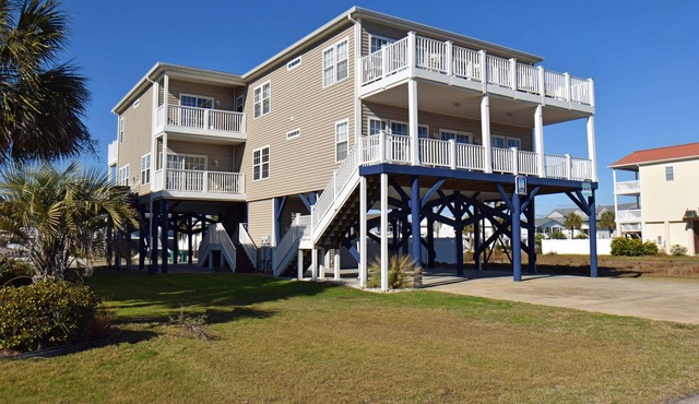 Lefty's LegaSea - Walk to Beach in Garden City Beach