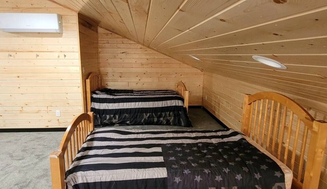 Legacy Lodge! Beautiful cabin!