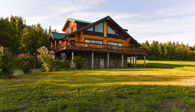 Legacy Mountain Lodge on 40-Acre Ranch w/Views!
