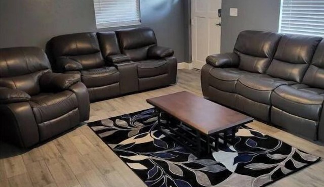 Legoland 3 Bedroom Pet Friendly Pool Home
