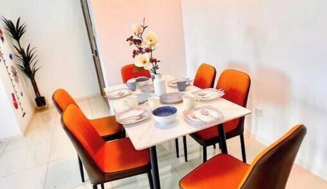 Legoland Eco Botanic Superhero Suite family12px