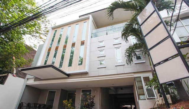 LeGreen Suite Kuningan