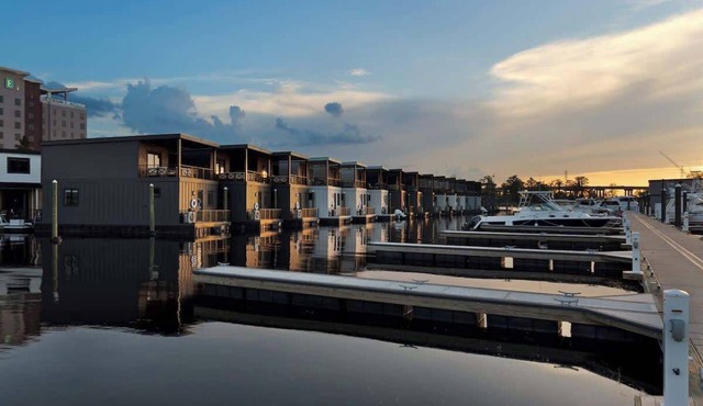 Leisure @ The Cove Riverwalk Villas