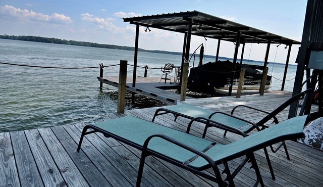 Leisure Time Lake House with Large Boat Dock