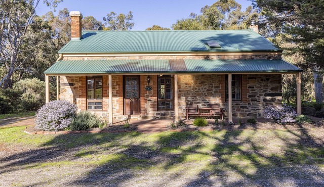 Lemke Cottage, Moculta. In the beautiful Barossa Valley of South Australia