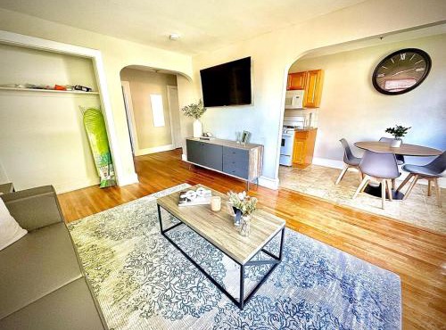 Lennox C407 Cozy and Spacious Studio1br Apt