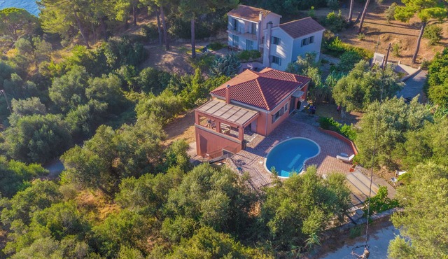 LEPEDA PEARL LIXOURI CEPHALONIA