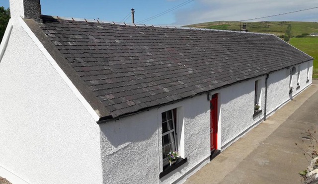 Lephenstrath Bridge Holiday Cottages Nan's Hoose