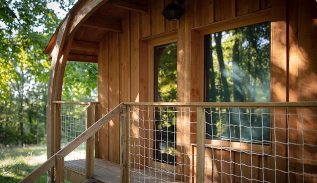 Les écolodges du Château de Charnizay