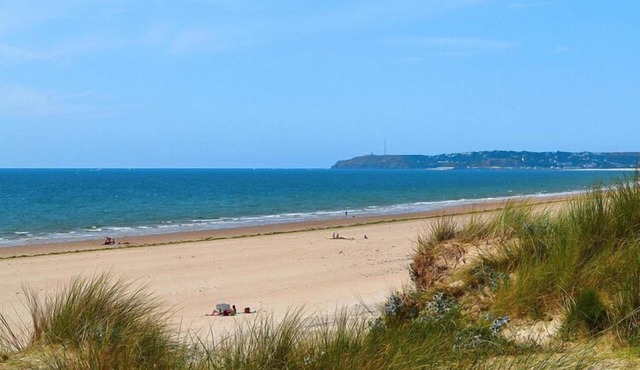 Les Îles Anglo-Normandes holiday resort, Portbail