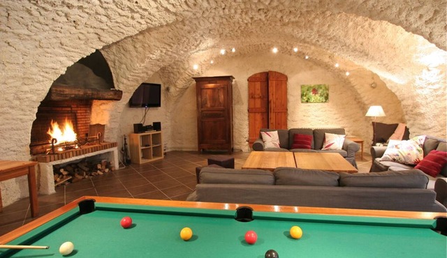 LES 2 ALPES/VENOSC : Le GRILL ★ Family or group vacations.