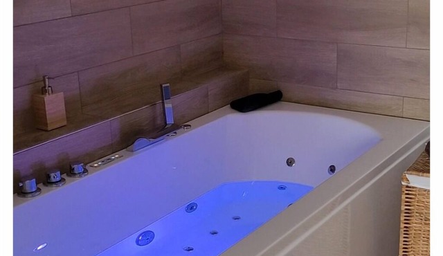 "Les 3 Bulles" kitchen-balneo apartment, 3 minutes from the golf course