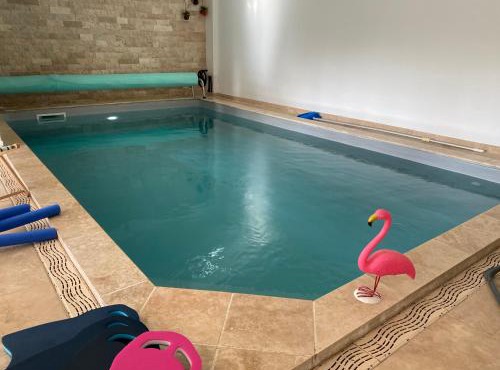 Les 4 Saisons Piscine intérieure