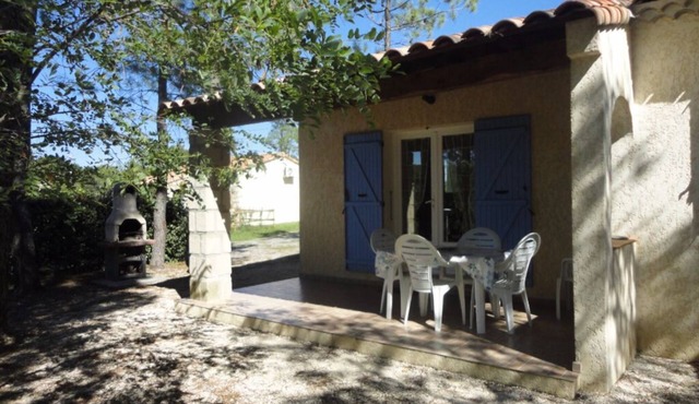 Les Acacias, au Coeur de la Cévenne Ardéchoise Avec Piscine à Débordement