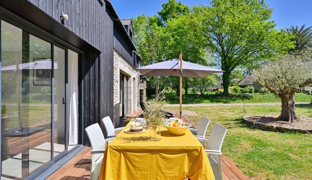 Les Agapanthes - 1000 m² de jardin
