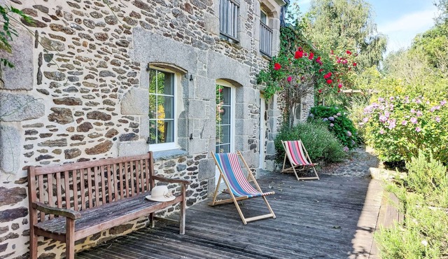 Les Agapanthes by Interhome