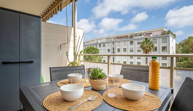 Les Aliscamps by Interhome