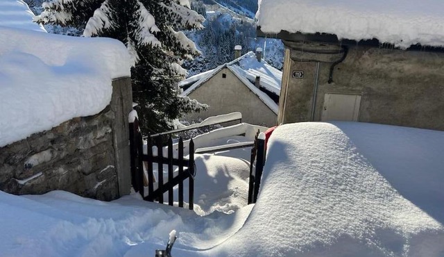 Les Astrances, logement dans une maison de village