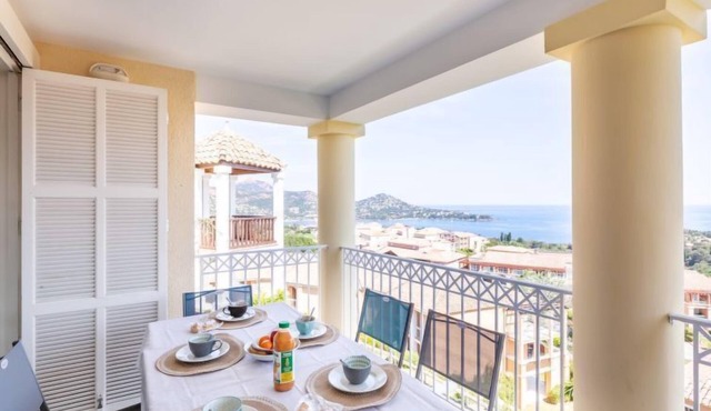 Les Bastides (O4 259) by Interhome