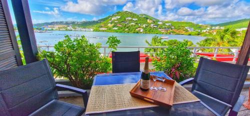 Les Balcons d'Oyster Pond