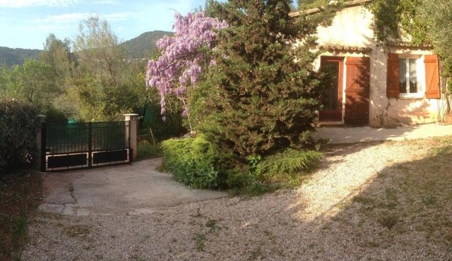 LES BANCAOUS gîte - SOLLIES PONT