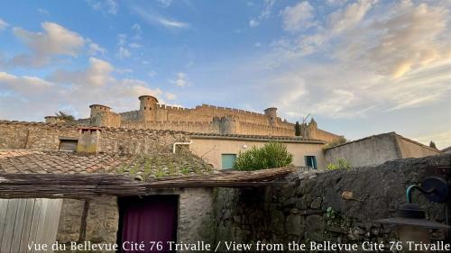 Les Bellevue Cité Trivalle "3 Apartments, 1 with Terrace & Private Parking, Aircon, WiFi, 500m from Cité, free public car park 200m"