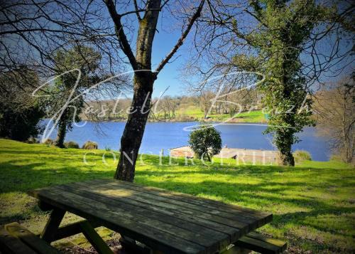 "Les Bonnes Ondes" aux gîtes de l'Etang Neuf by Kastell Breizh