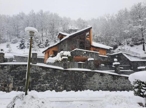 Les Bosquitos Chalet