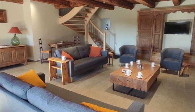 Les Bouscatels - Gîte pr 8 Pers au Calme - Grands Espaces