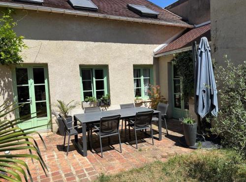 Les Buttes, 4 chambres, jardin, garage