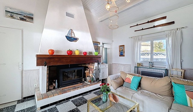Les cabanes de Pérols by Interhome