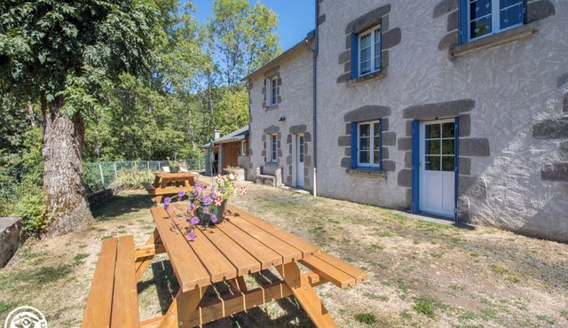 Les Cacos - CHAMBON SUR LAC