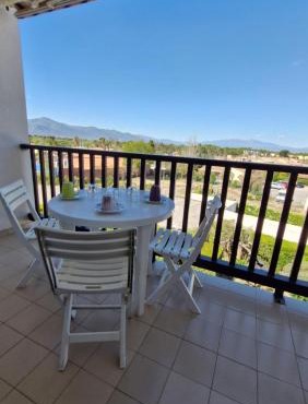 LES CAPITELLES 276 - Studio cabine - Piscine - Clim - plage à 50 m Ref Noga